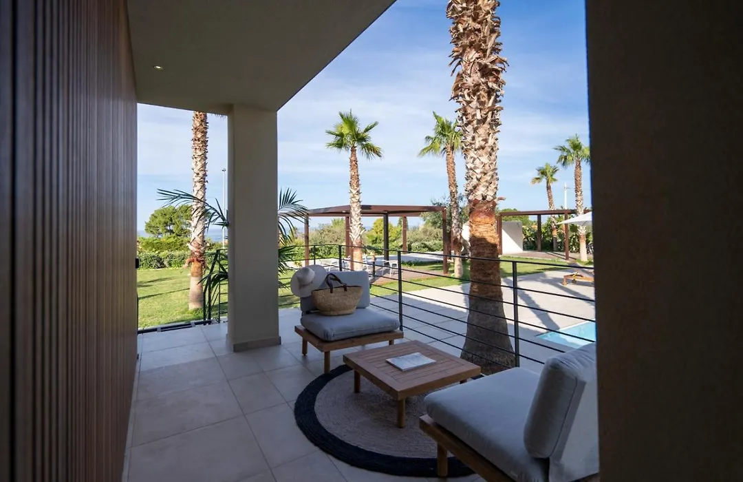 Insulae Resort-1
