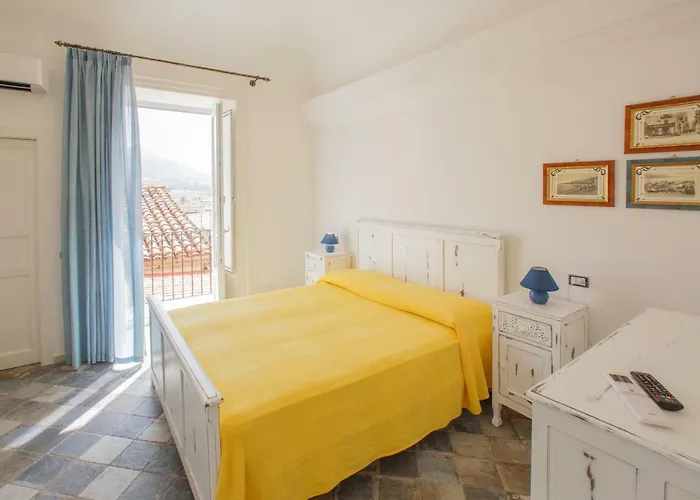 Hotel Casa Don Luigi Cefalù